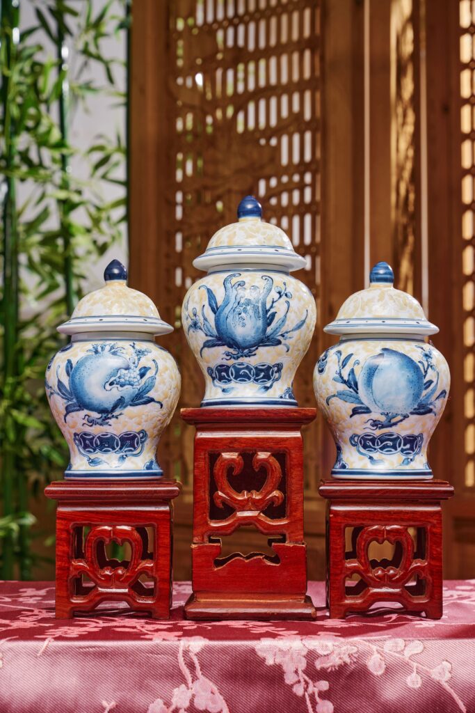 Urnes funéraires décoratives en céramique