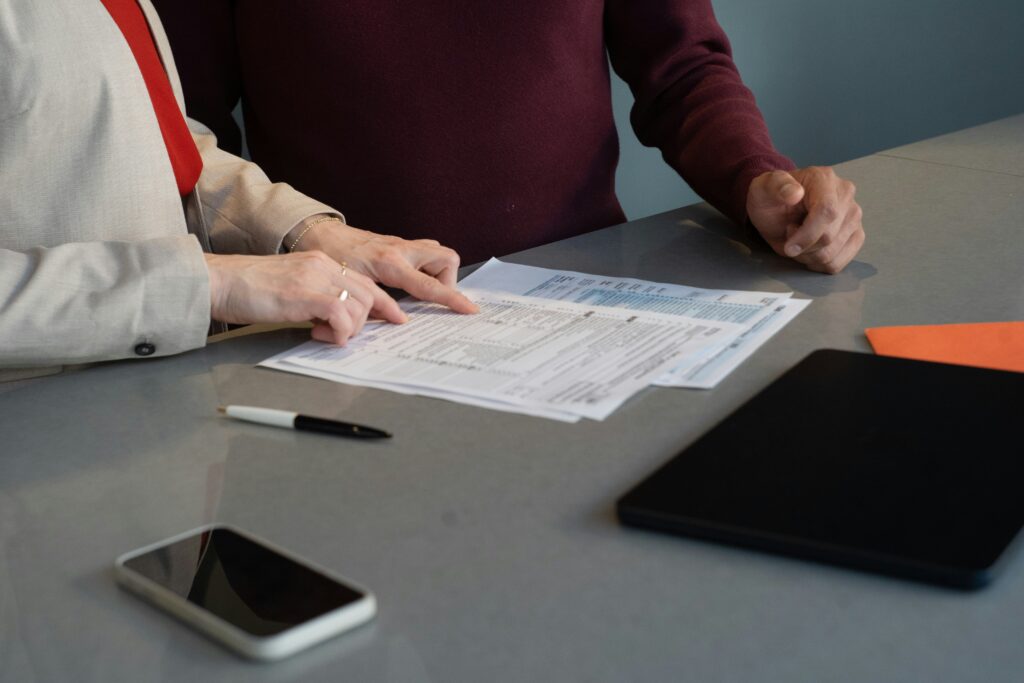 Documents et démarches à effectuer après un décès